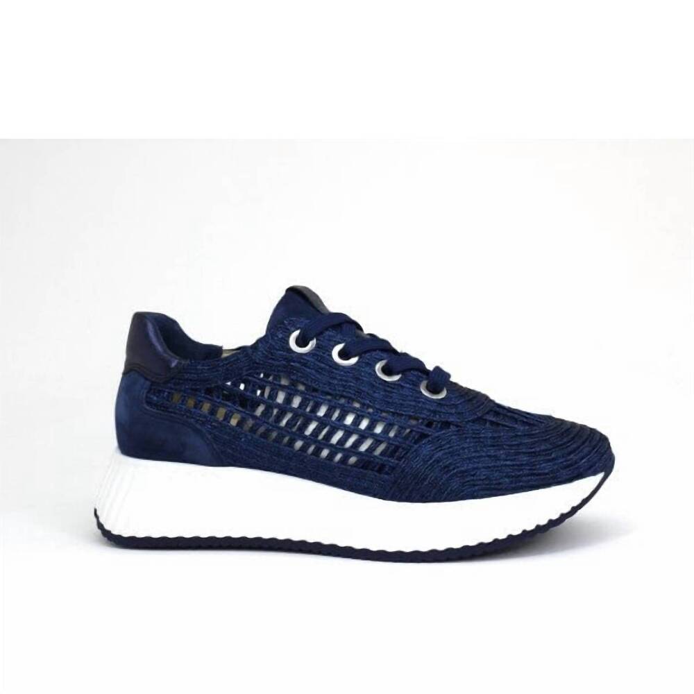 NEW SOFTWAVES women's alaina raffia shoes in navy